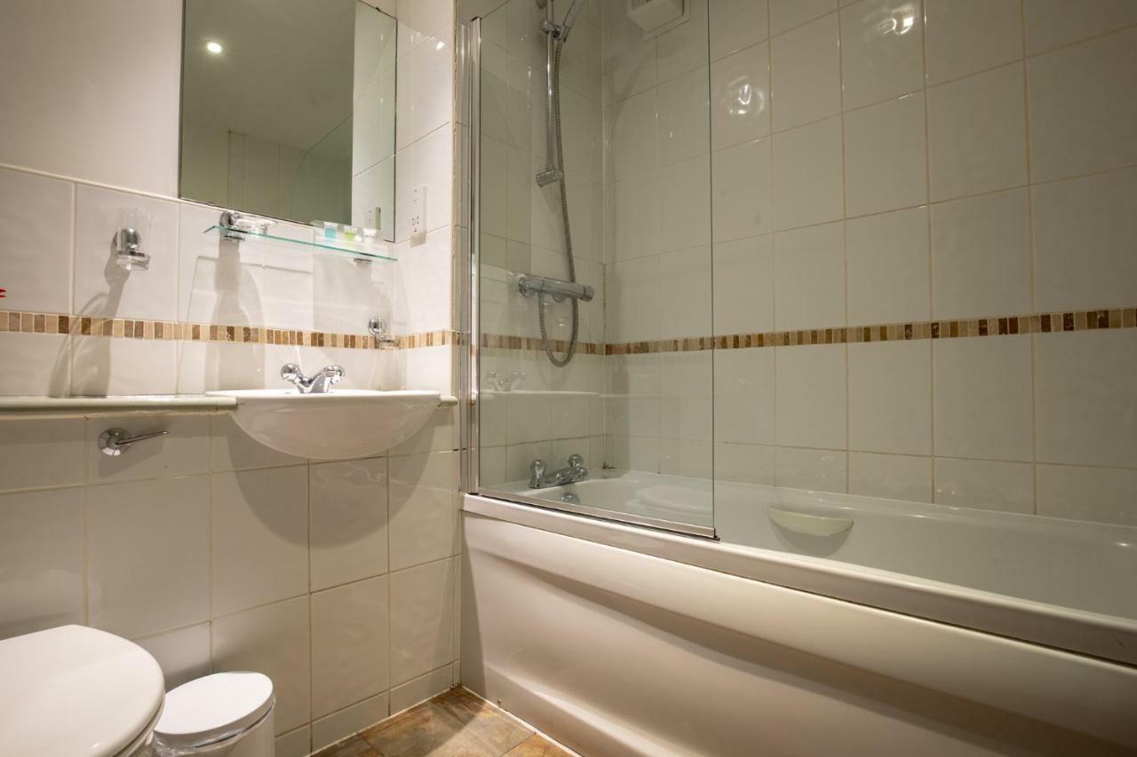 Woodthorpe Hotel Prestwich Εξωτερικό φωτογραφία